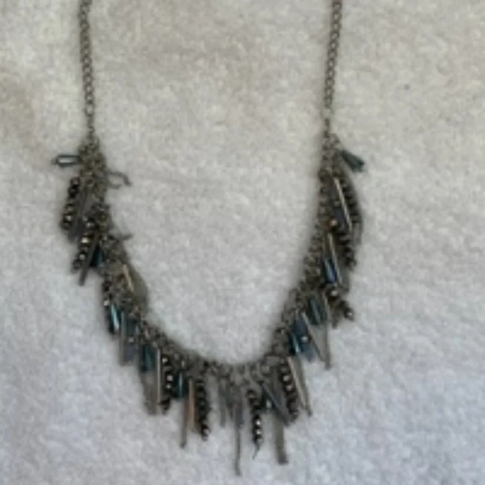 Necklace - Picture 5 of 11